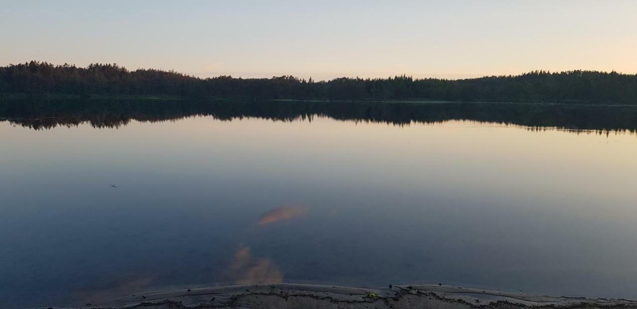Ovrebo, Kristiansand Luaran gambar
